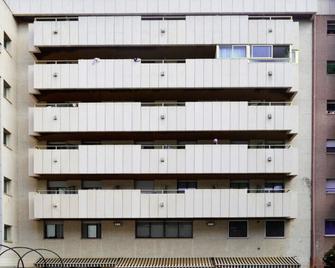 Residència Universitaria Pare Claret - Girona - Building