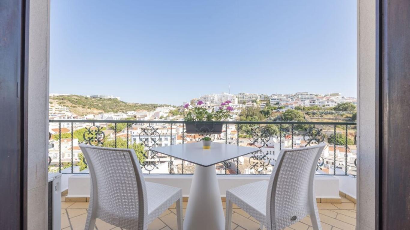 Bertolina Guest House