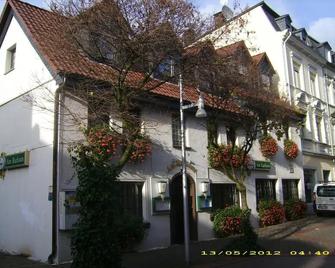 Hotel Am Rathaus - Menden - Building