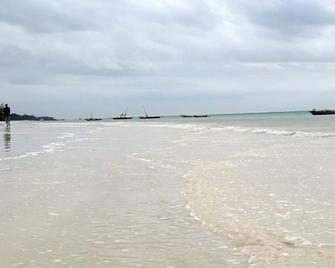 Doric Cottages Diani - Diani Beach - Playa