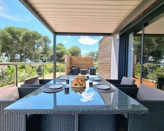 Cottage du Lac 63 - Olonzac - Balcón