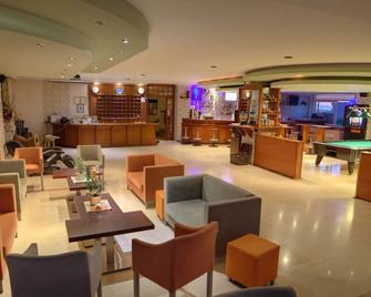 晴日公寓酒店 - 科斯島 - 蒂加基 - 大廳