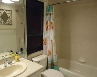 Luxury Villa steps from Venice Beach Children friendly - Venice - Bathroom