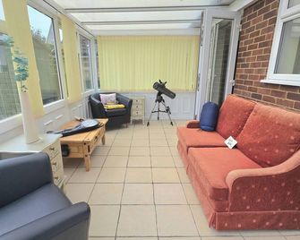 Herne Bay - House - Sleeps 7 - Parking - Herne Bay - Wohnzimmer