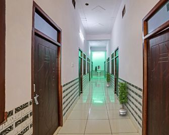 Hotel O Hardik - Muzaffarnagar - Hallway