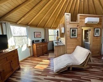 Mountain Yurt - Walland