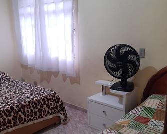 Quick Accommodation With Convenience - Belo Horizonte - Bedroom