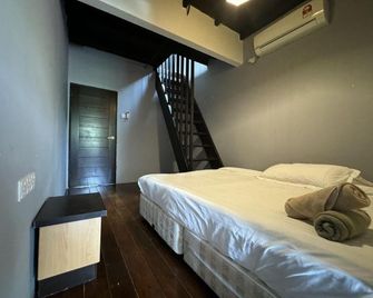 Le Lodge Villa - Sungai Lembing - Schlafzimmer