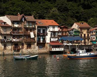 Aterian Ondar Gain - Zarauz - Vista del exterior