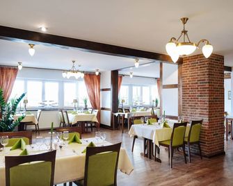 Bernsteinsee Hotel&Ferien - Sassenburg - Restaurant