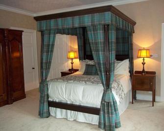 Carnach House - Nairn - Bedroom