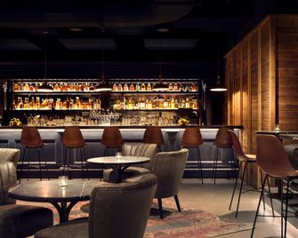 Kimpton Armory Hotel Bozeman by IHG - Bozeman - Bar
