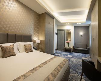 سفيرا باي ستيلار هوتلز، يريفان - يريفان - غرفة نوم