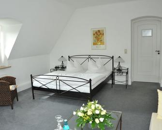 Villa Sophienhohe - Kerpen - Bedroom