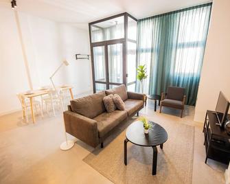 LH - LK Two-bedroom apartments - Rotterdam - Stue