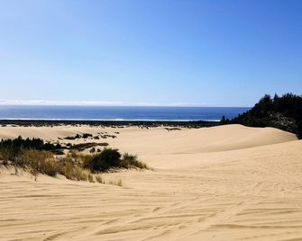 Winchester Bay Inn - Reedsport - Strand