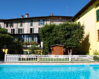 Hotel San Filis - San Felice del Benaco - Piscina