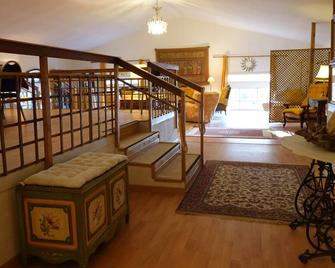 Gîte du Deffend, in the heart of Provence. Come and recharge your batteries in the heart of nature. - Puimoisson