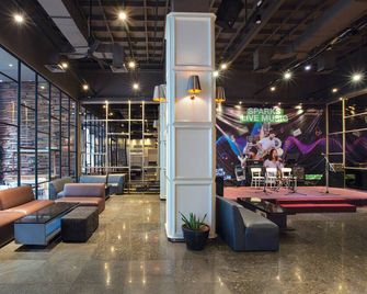 Sparks Life Jakarta, Artotel Curated - Jakarta - Lounge