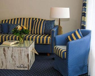 هوتل سيبروكيه - زينغست - غرفة معيشة