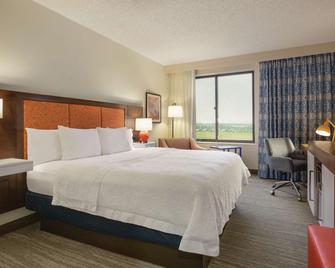 Hampton Inn & Suites Dallas-Mesquite - Mesquite - Bedroom