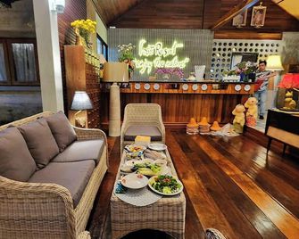 O-yua resort - Nakhon Nayok - Oturma odası