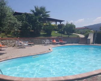 Agriturismo Seaview - Capo Vaticano - Piscina