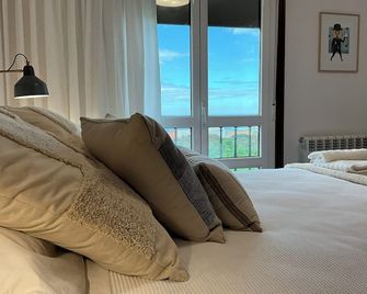 Relax, sea and mountains - A Guarda - Slaapkamer