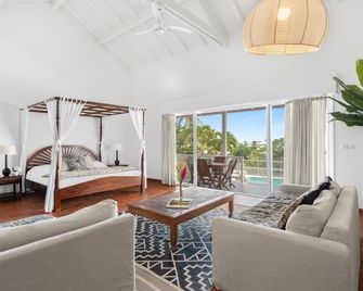 Esmeralda Resort - Baie-Orientale