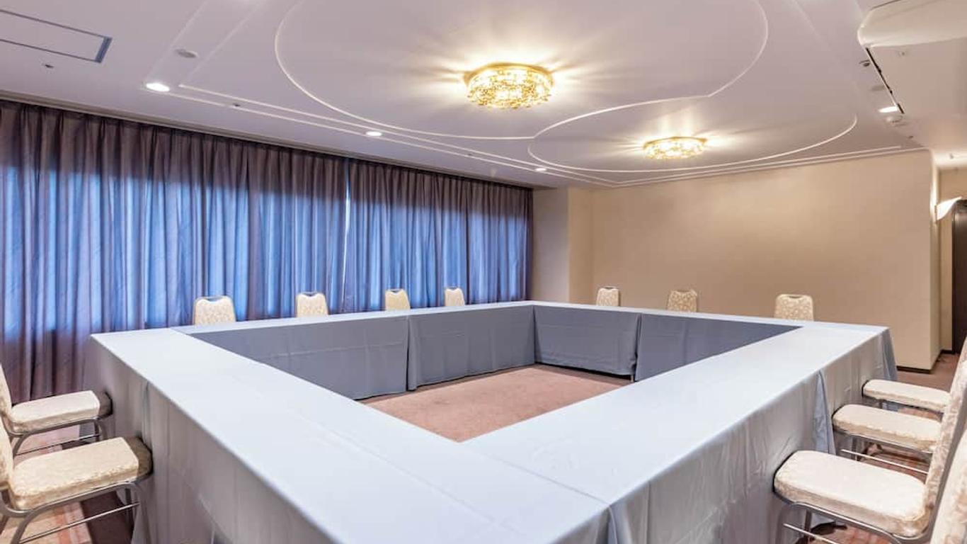 Century Plaza Hotel