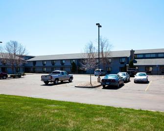 AmericInn by Wyndham Sioux Falls - Sioux Falls - Edificio
