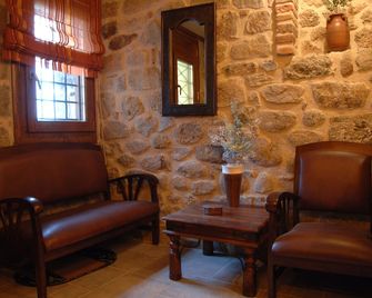 Archontiko Mesohori Meteora - Kalabaka - Sufragerie