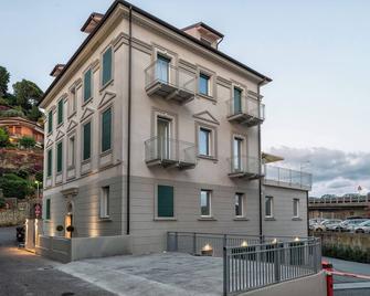 Villa Cadiz Apartments Varazze - Varazze - Edificio