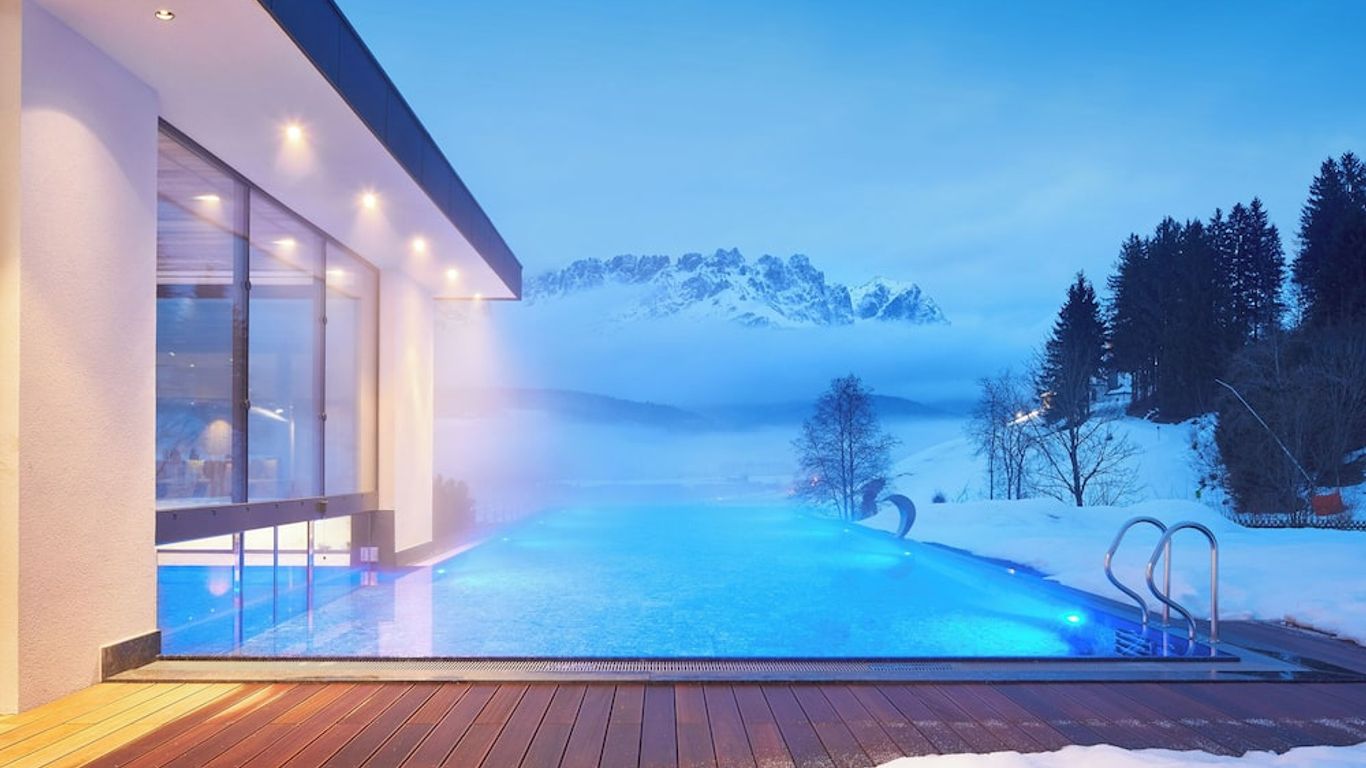 هوتل دير بار