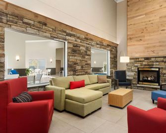 Country Inn & Suites by Radisson, Platteville, WI - Platteville - Lounge