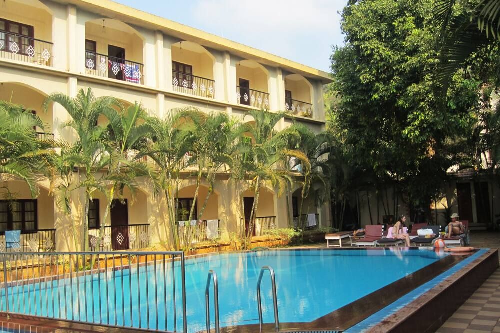 Riverside Regency Resort - בגה (הודו) - בריכה