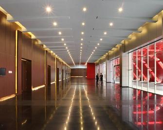 Santika Premiere Dyandra Hotel & Convention - Medan - Medan