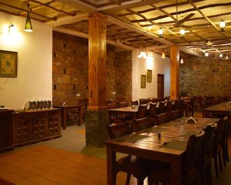 Kumbhalgarh Forest Retreat - Kelwāra - Restaurante