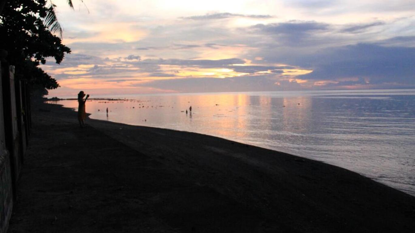 July's Haven Seaside Pension