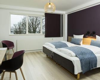 호텔 슈트란드파르켄 - 홀베크 - 침실