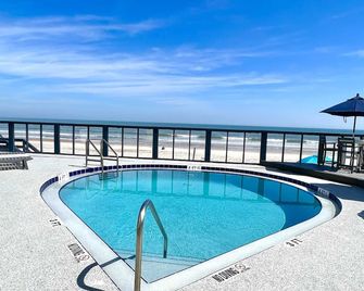 Ocean Overlook - Sea View at Symphony Beach Club! - Ormond Beach - Pool