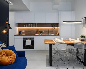 Sotto Loft - Milan - Kitchen