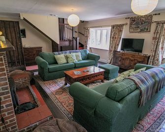 Primrose Spinney - Ringwood - Pokój dzienny