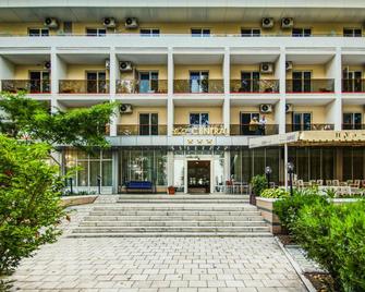Hotel Central - Constanţa - Building
