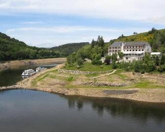 Garabit Hôtel - Anglards-de-Saint-Flour - Bâtiment