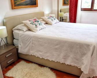 Villa Maria DI Venere - Bari - Camera da letto