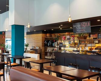 ibis Barcelona Mollet - Mollet del Vallès - Bar