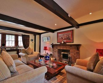 A fabulous traditional cottage - full of character - sleeps 6 - Anstruther - Living room