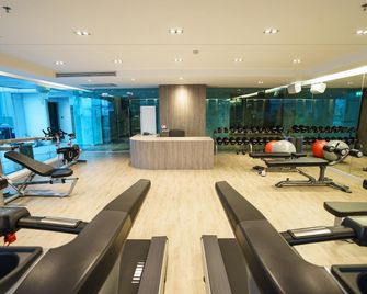 New Season Square Hotel - Hat Yai