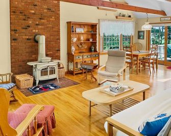 11 Cranwood Road Harwich Cape Cod- -Aoibhneas - Harwich - Huiskamer